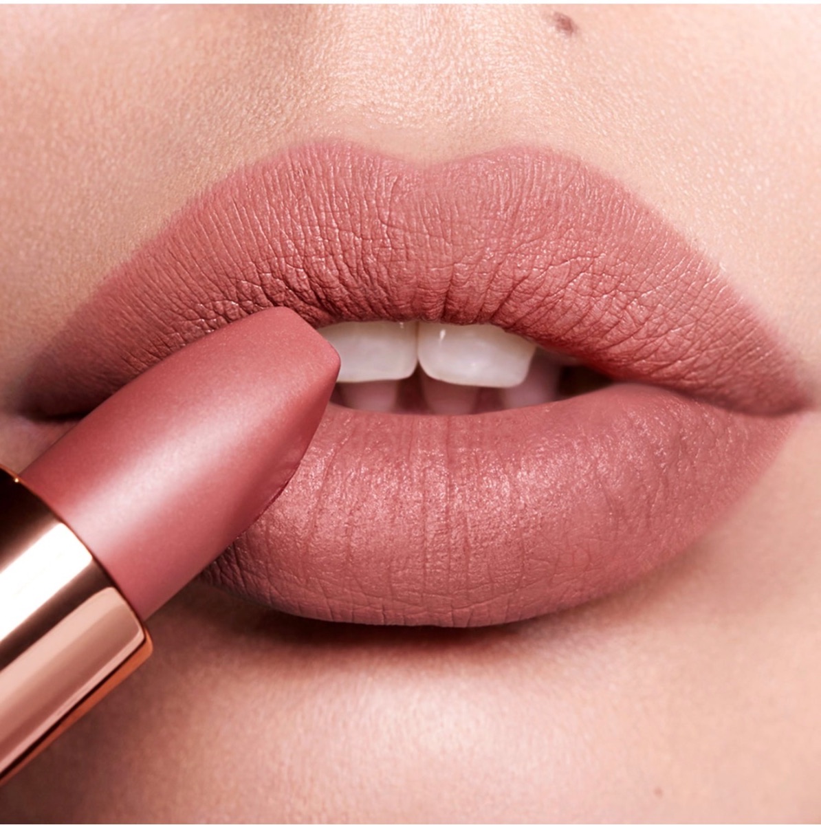 Charlotte Tilbury Pillow Talk Matte Lip Kit · foto 3